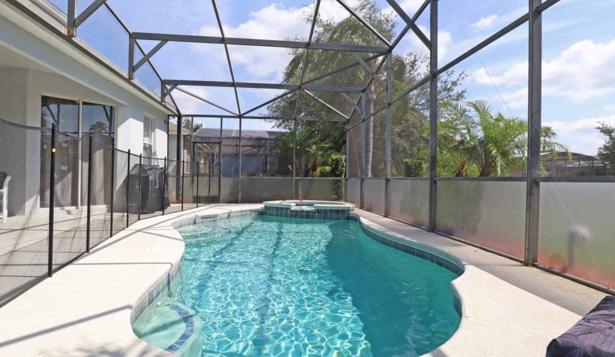 holiday-homes-orlando-villa-eman-08