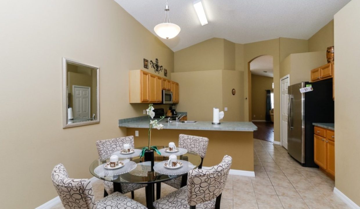 holiday-homes-orlando-villa-encanto-11