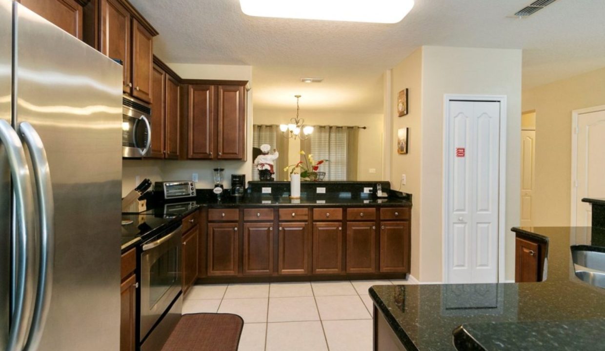 holiday-homes-orlando-villa-marcus-05