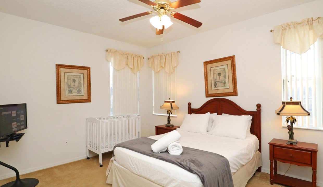 holiday-homes-orlando-villa-nicole-21