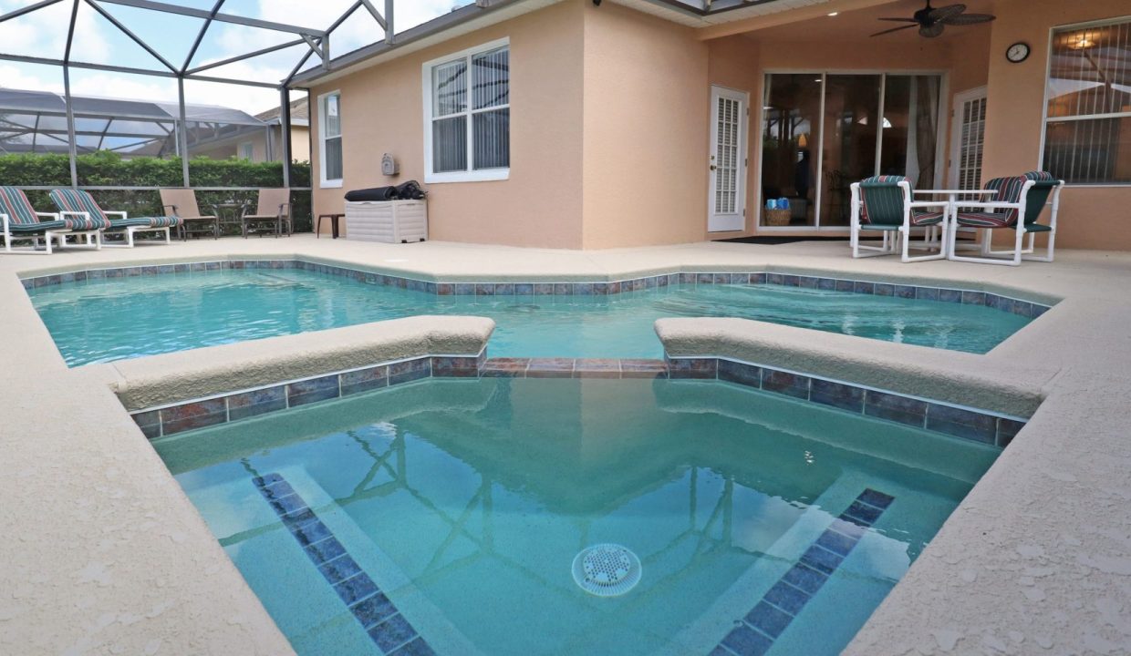 holiday-homes-orlando-villa-oasis-06