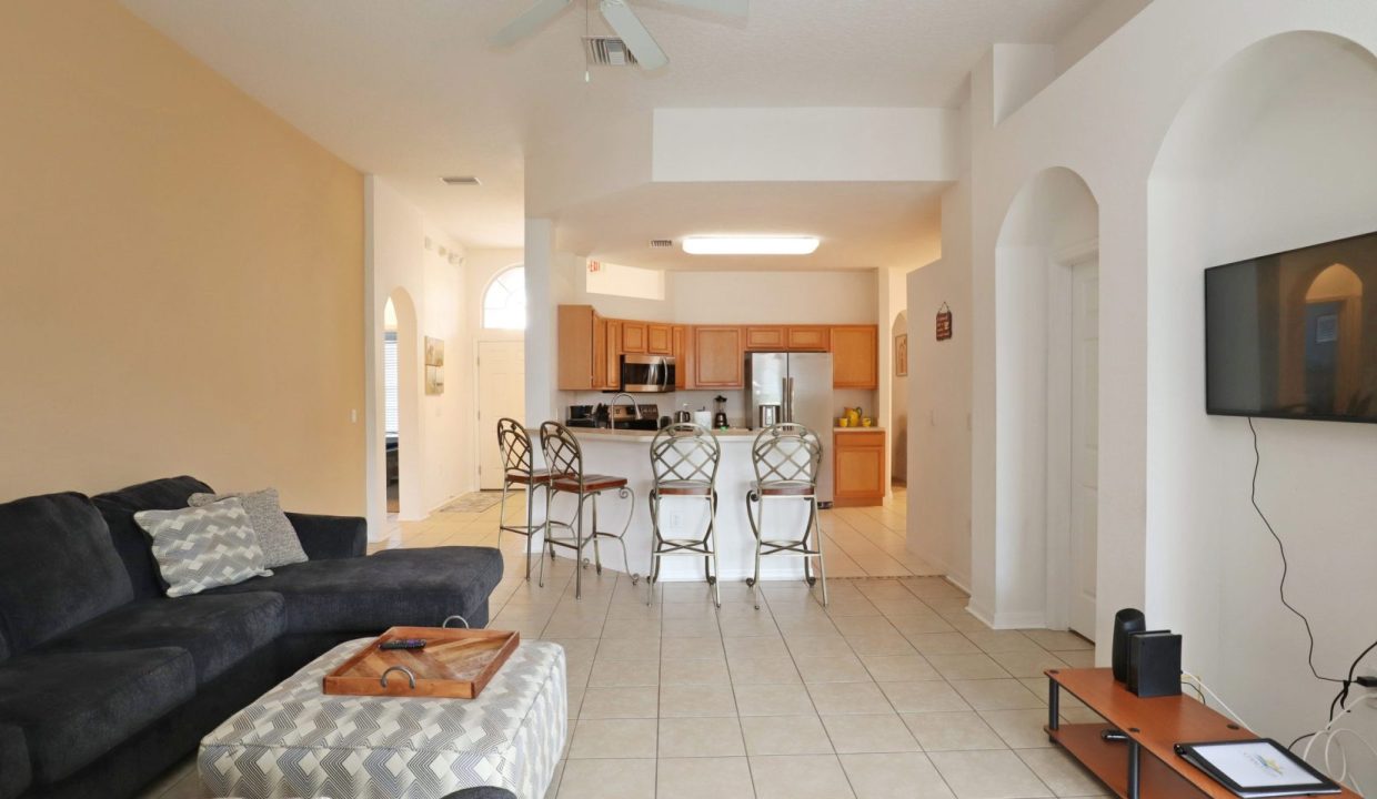 holiday-homes-orlando-villa-oasis-35